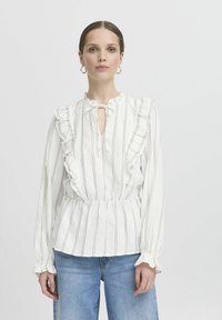 Блузка Блузка