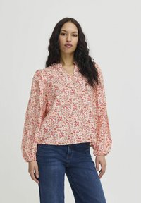 Блузка Блузка