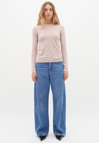 Лонгслив Лонгслив