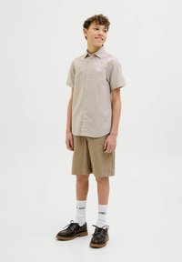 Шорты Шорты