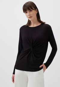 Лонгслив Лонгслив