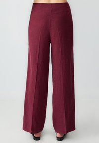 Широкие брюки Широкие брюки