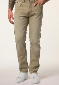 Прямые джинсы Прямые джинсы