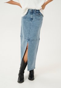 Джинсовая юбка Джинсовая юбка