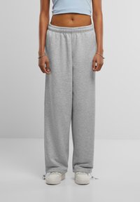 Спортивные штаны Спортивные штаны