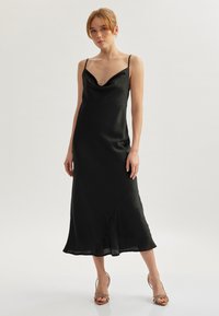 Летнее платье Летнее платье