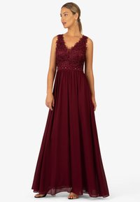 Платье Платье