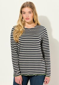 Лонгслив Лонгслив