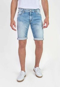 Шорты Шорты