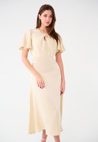 Летнее платье Летнее платье