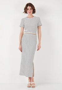 Летняя юбка Летняя юбка