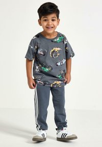 Брюки Брюки