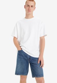 Футболка Футболка