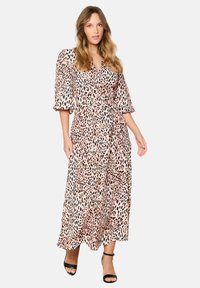 Платье Платье