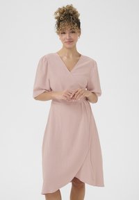 Летнее платье Летнее платье