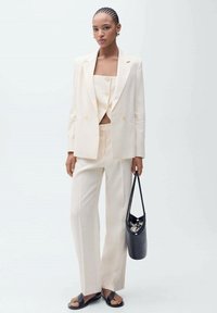 Блейзер Блейзер