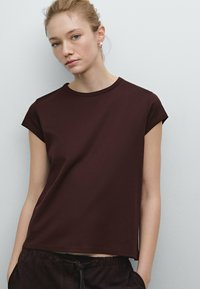 Футболка Футболка