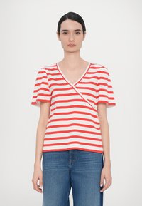 Футболка Футболка