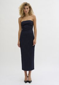 Джинсовое платье Джинсовое платье