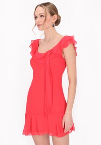 Летнее платье Летнее платье