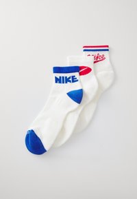 Спортивные носки Спортивные носки