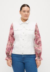 Джинсовая жилетка Джинсовая жилетка