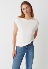 Футболка Футболка