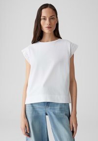 Футболка Футболка