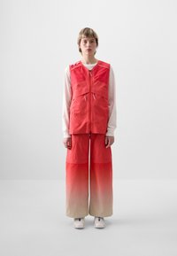 Длинный жилет Длинный жилет