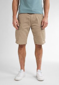 Шорты Шорты