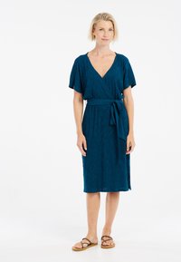 Платье Платье