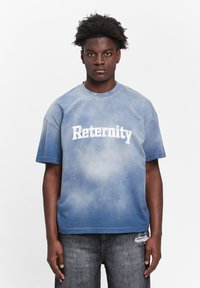 Футболка Футболка