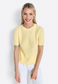 Футболка Футболка