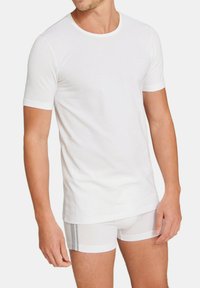 Футболка Футболка