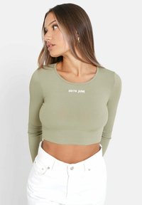 Лонгслив Лонгслив