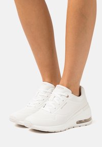 Сникерсы Сникерсы