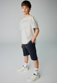 Шорты Шорты