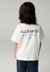 Футболка Футболка