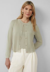 Жилет Жилет