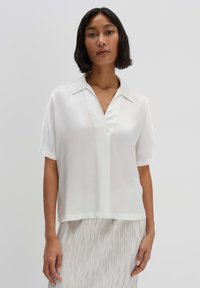 Блузка Блузка