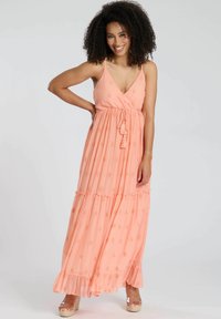 Пляжное платье Пляжное платье