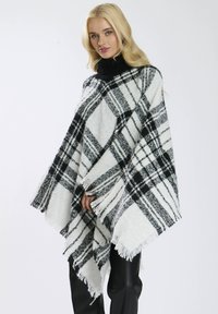 Пончо Пончо