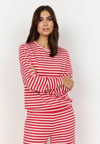 Лонгслив Лонгслив