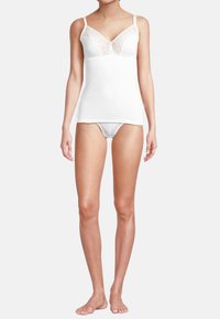 Бюстгальтер Бюстгальтер