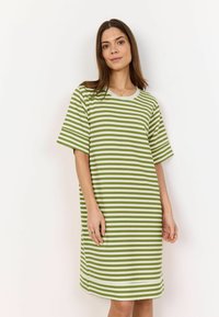 Платье Платье