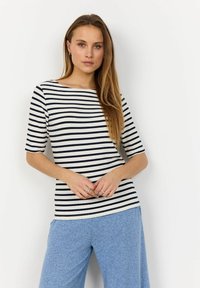 Футболка Футболка