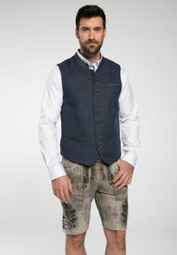 Жилет Жилет