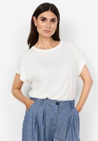 Футболка Футболка