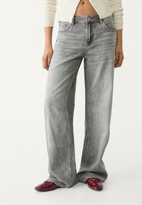 Джинсы Джинсы