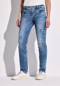 Джинсы Джинсы